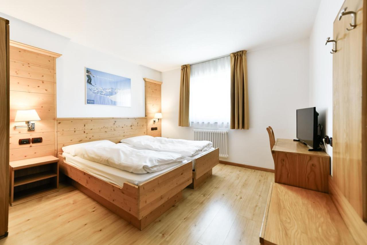Hotel Caminetto 3*