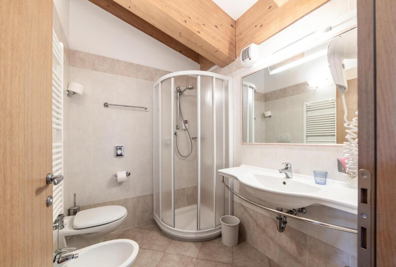 Hotel Caminetto 3*